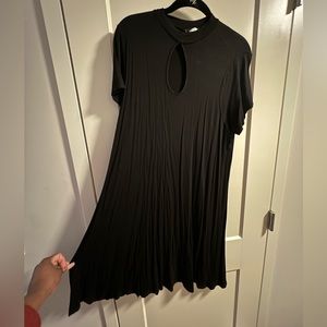 Black keyhole dress